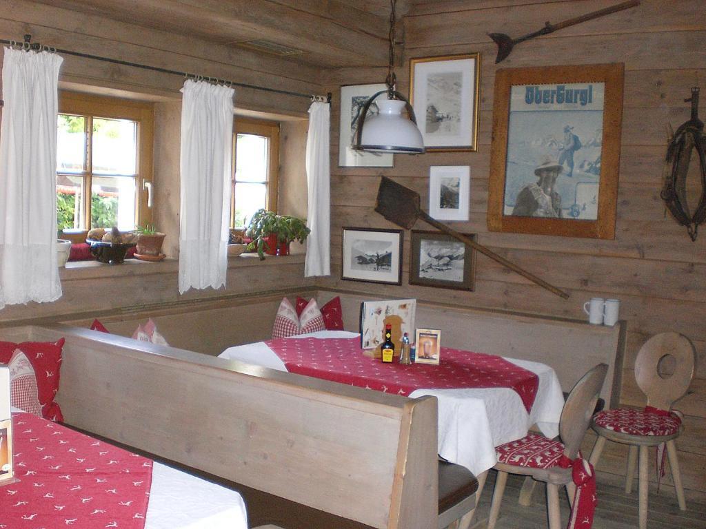 Dorf Alm Hotel โอเบอร์กัวร์เกิล ภายนอก รูปภาพ